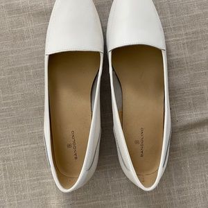 White flats